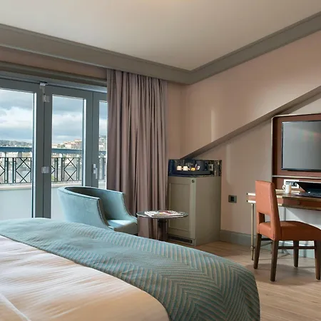 Millennium Golden Horn